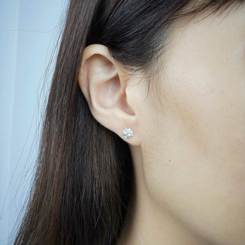 プラチナ ダイヤモンド ピアス | 東京ジュエリーインデックス