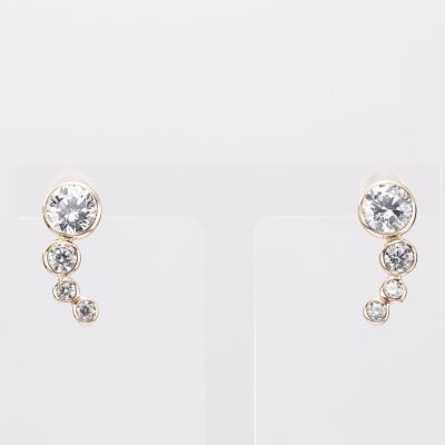 K14ピアス　シャンデリア　イエローゴールド✖️ホワイトゴールド　コンビ　ダイヤ ダイヤモンド K18ピアス(計0.4カラット/スタッド/4月誕生石